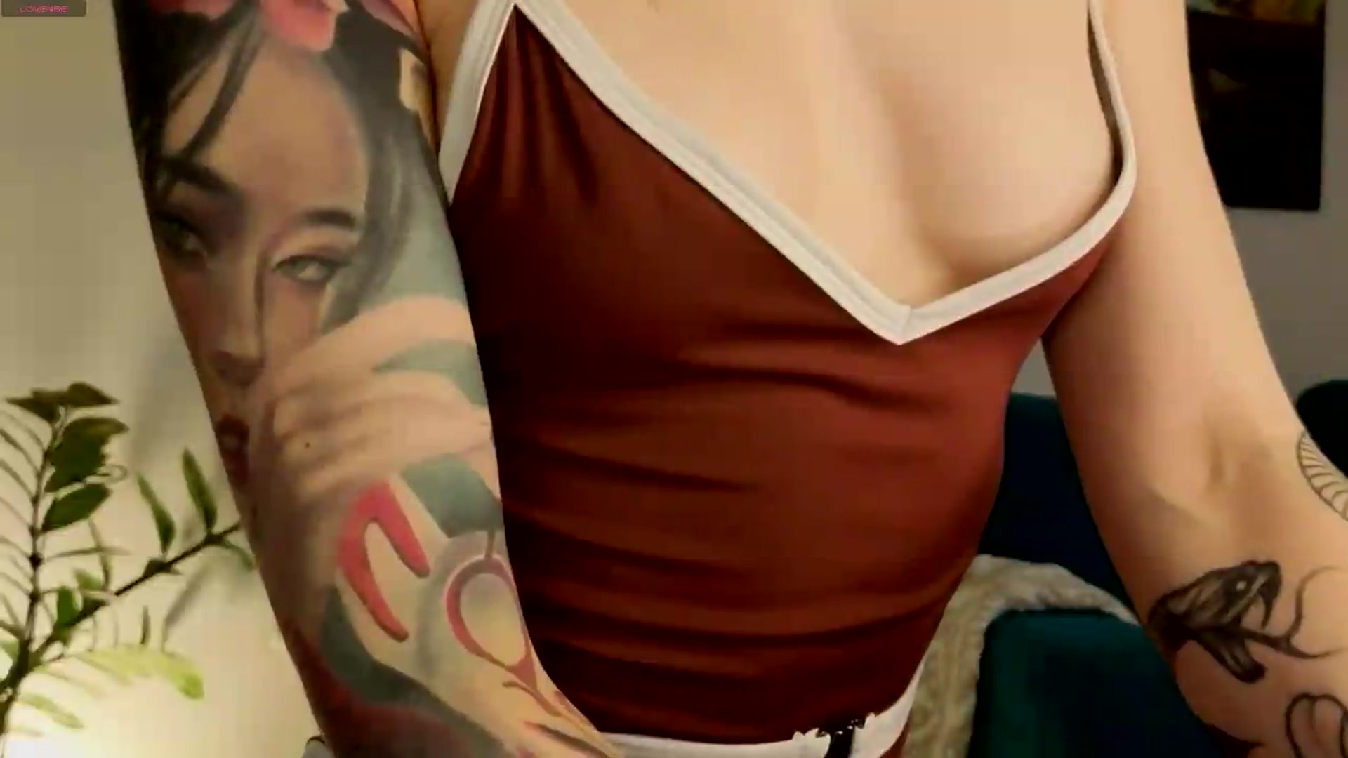 Gallery image thumbnail from Azulafire's myfreecams stream on, 07/13/2026, 21:06 image 11 of 20