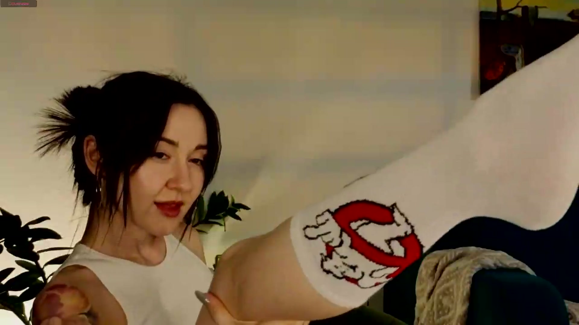 Gallery image thumbnail from Azulafire's myfreecams stream on, 07/16/2026, 01:29 image 9 of 20
