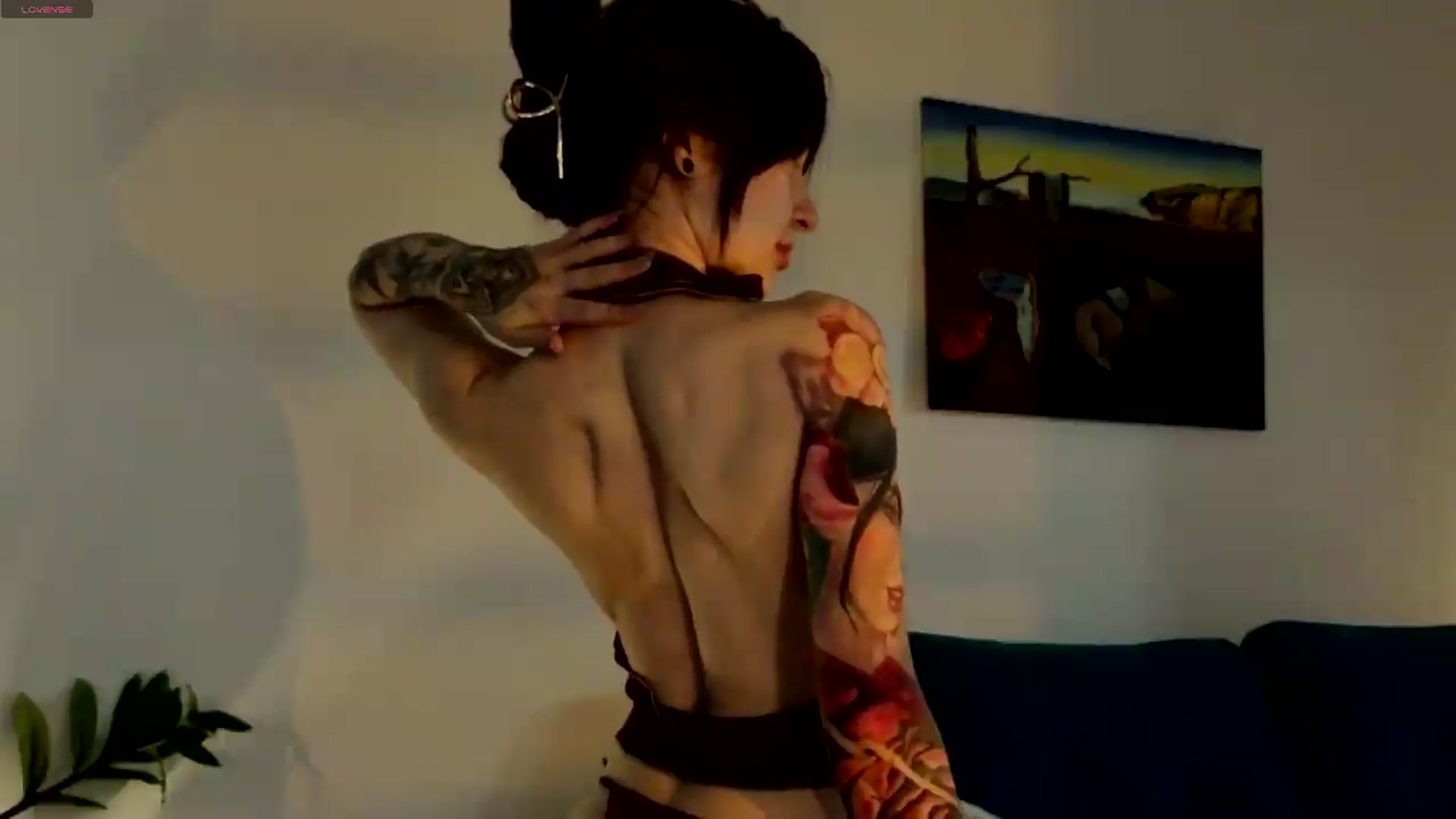 Gallery image thumbnail from Azulafire's myfreecams stream on, 07/18/2026, 01:29 image 14 of 20