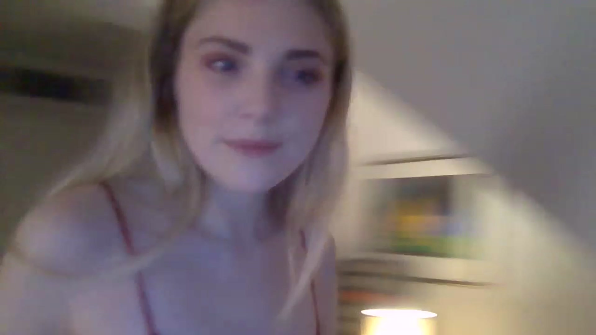 Gallery image thumbnail from B3dbug's myfreecams stream on, 12/01/2022, 17:55 image 16 of 20