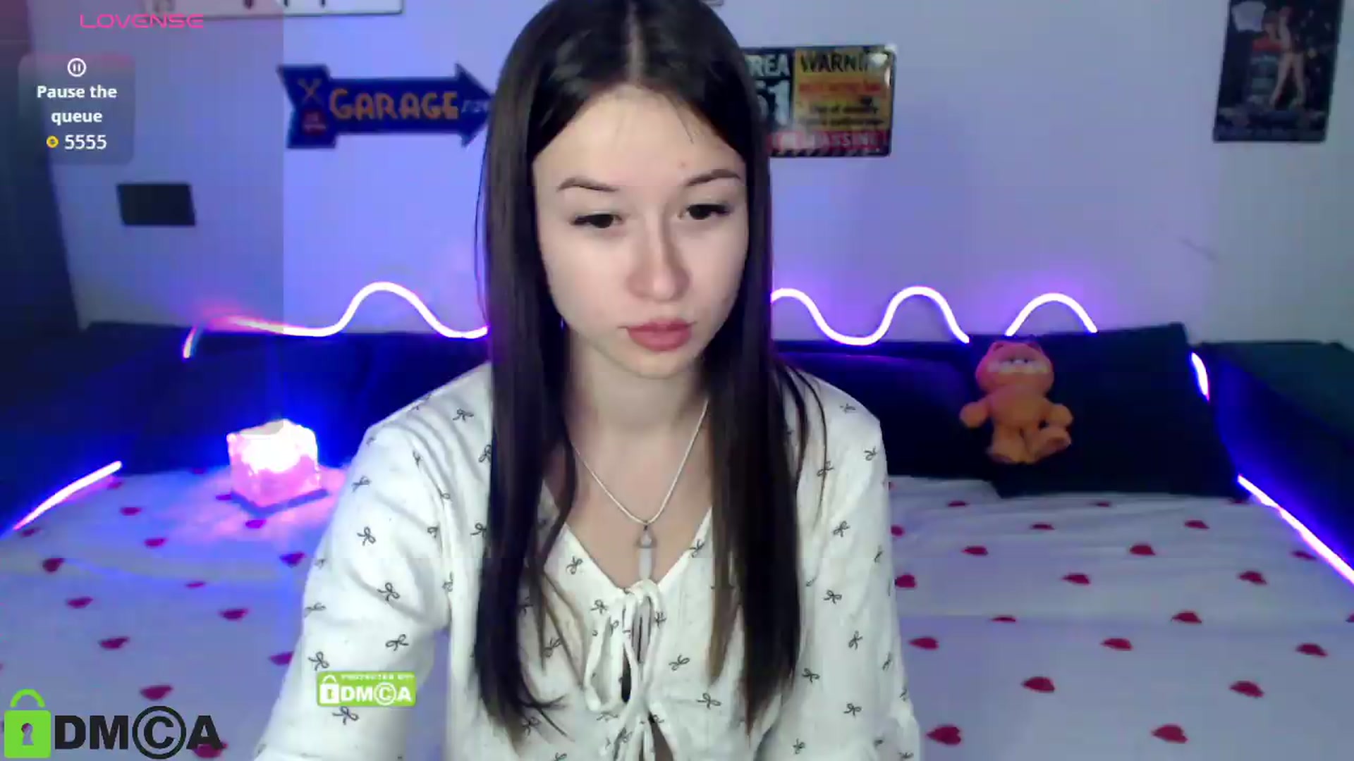 Gallery image thumbnail from B3lla19's myfreecams stream on, 08/31/2026, 01:43 image 8 of 20