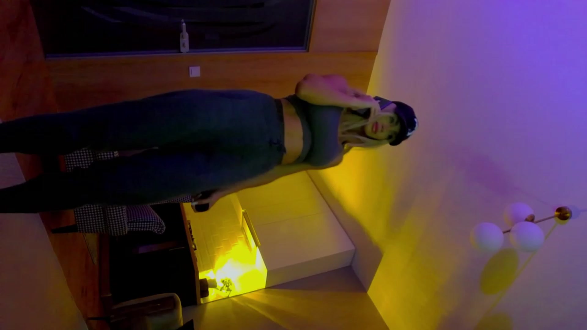 Gallery image thumbnail from BANDITAA's myfreecams stream on, 11/13/2023, 08:59 image 1 of 20