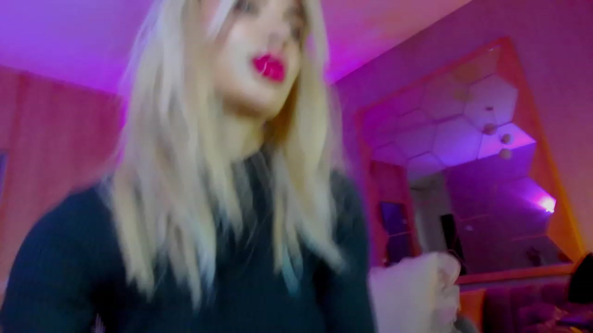 Gallery image thumbnail from BANDITAA's myfreecams stream on, 11/24/2023, 07:41 image 14 of 20