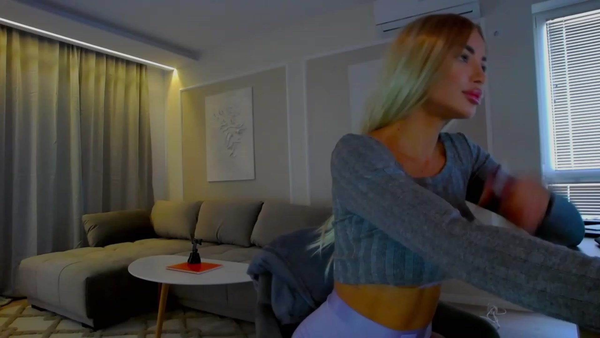 Gallery image thumbnail from BANDITAA's myfreecams stream on, 02/05/2024, 09:29 image 11 of 20