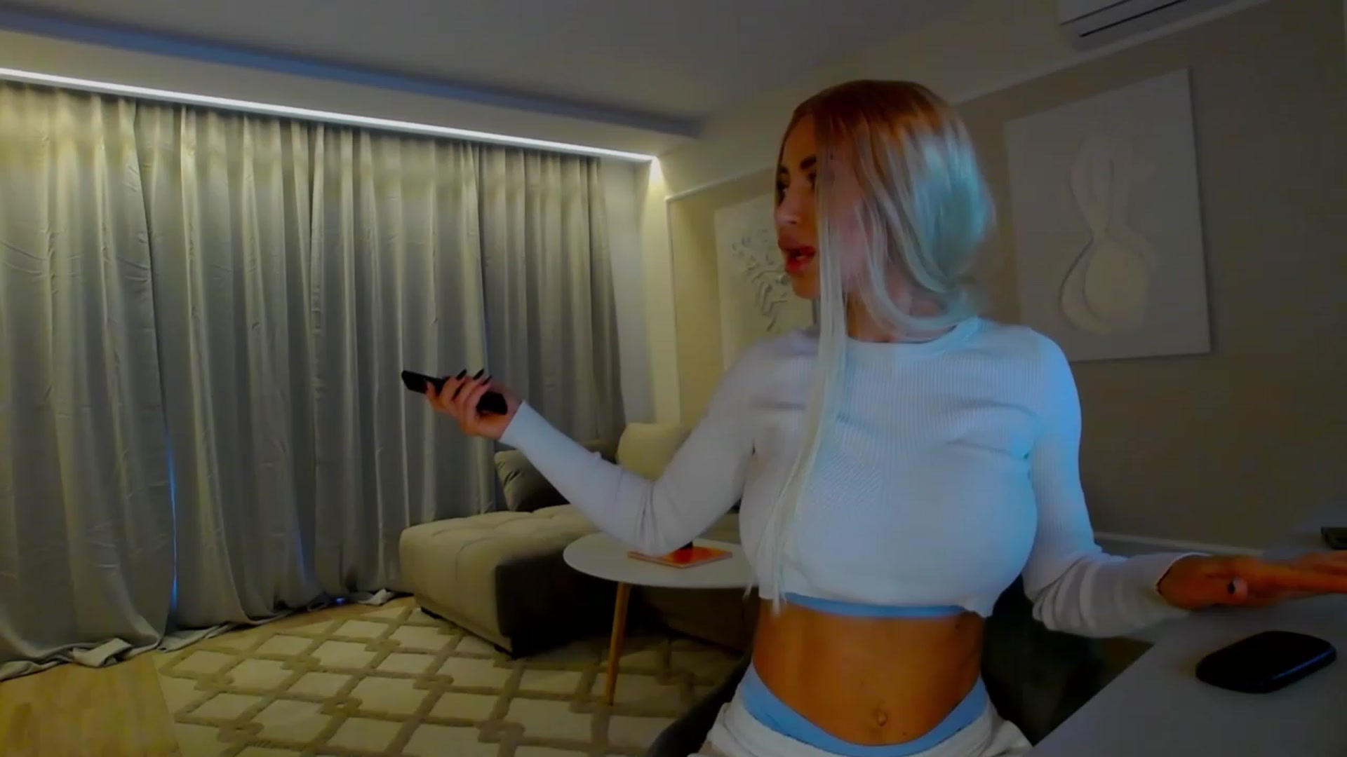 Gallery image thumbnail from BANDITAA's myfreecams stream on, 02/12/2024, 06:17 image 10 of 20