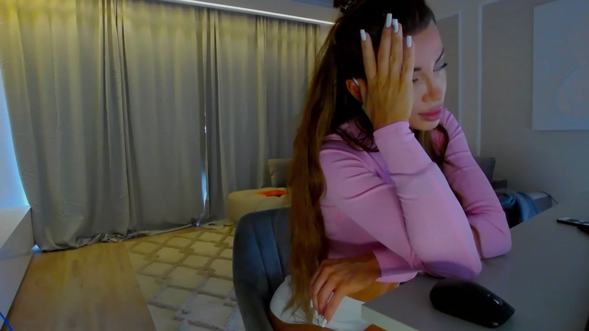 Gallery image thumbnail from BANDITAA's myfreecams stream on, 02/19/2024, 09:54 image 20 of 20