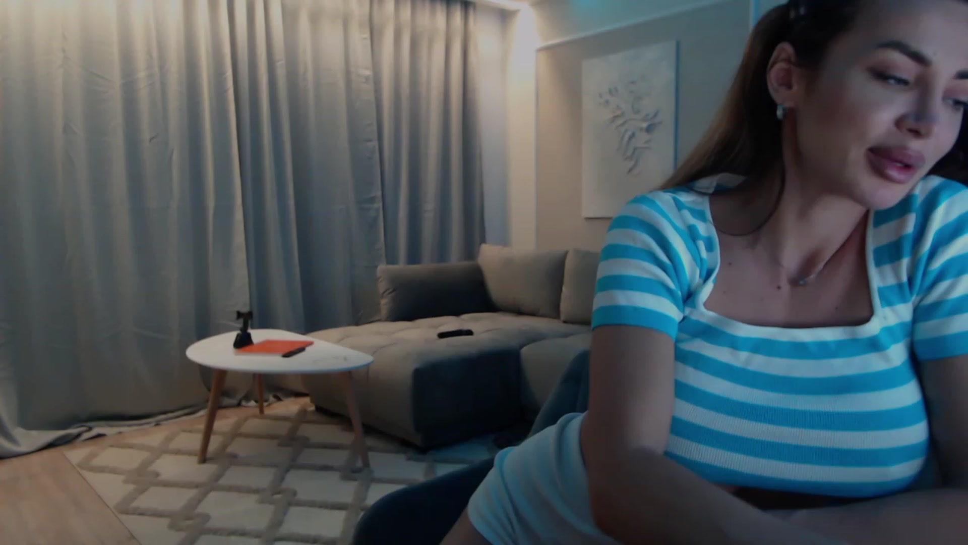 Gallery image thumbnail from BANDITAA's myfreecams stream on, 03/14/2024, 20:58 image 14 of 20