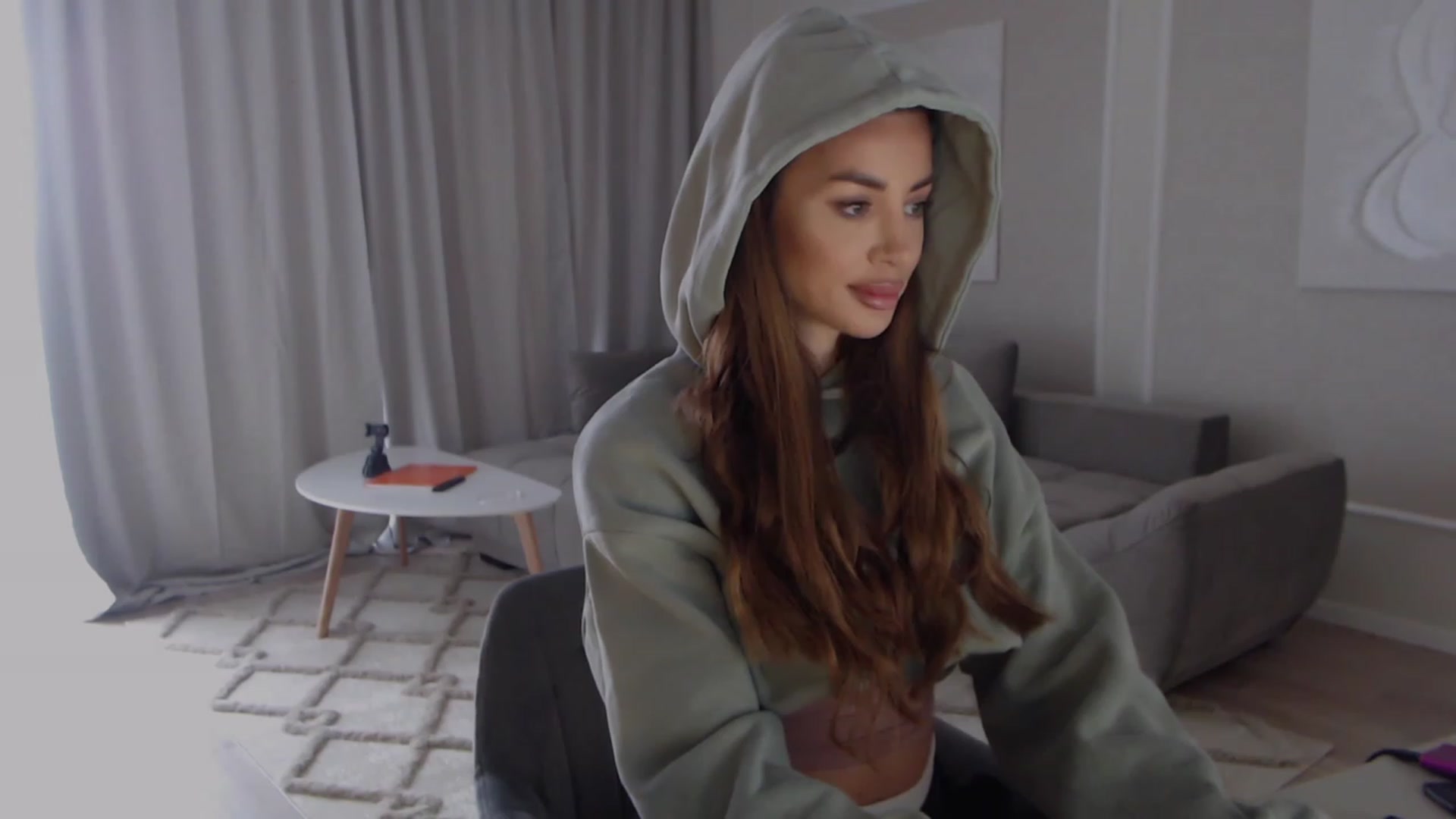 Gallery image thumbnail from BANDITAA's myfreecams stream on, 03/15/2024, 06:57 image 4 of 20