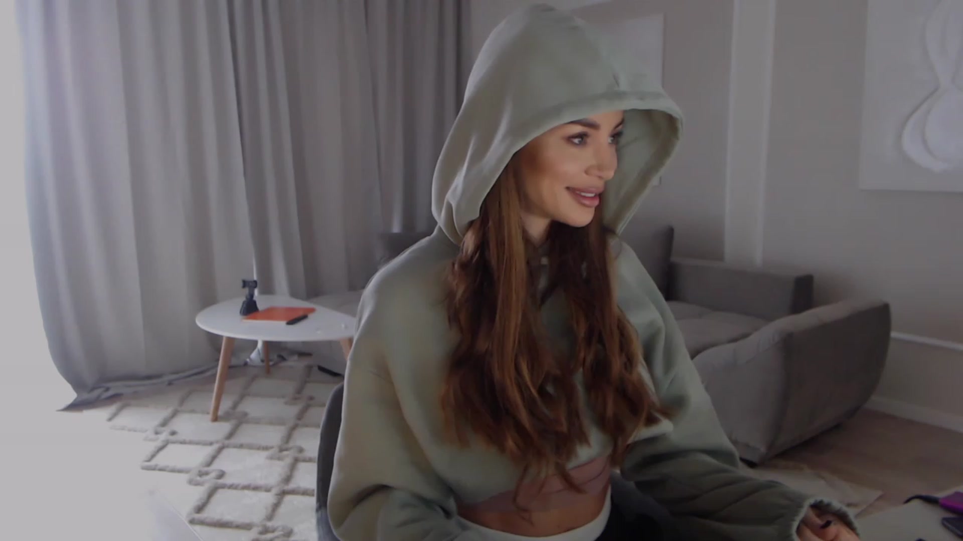 Gallery image thumbnail from BANDITAA's myfreecams stream on, 03/15/2024, 06:57 image 5 of 20
