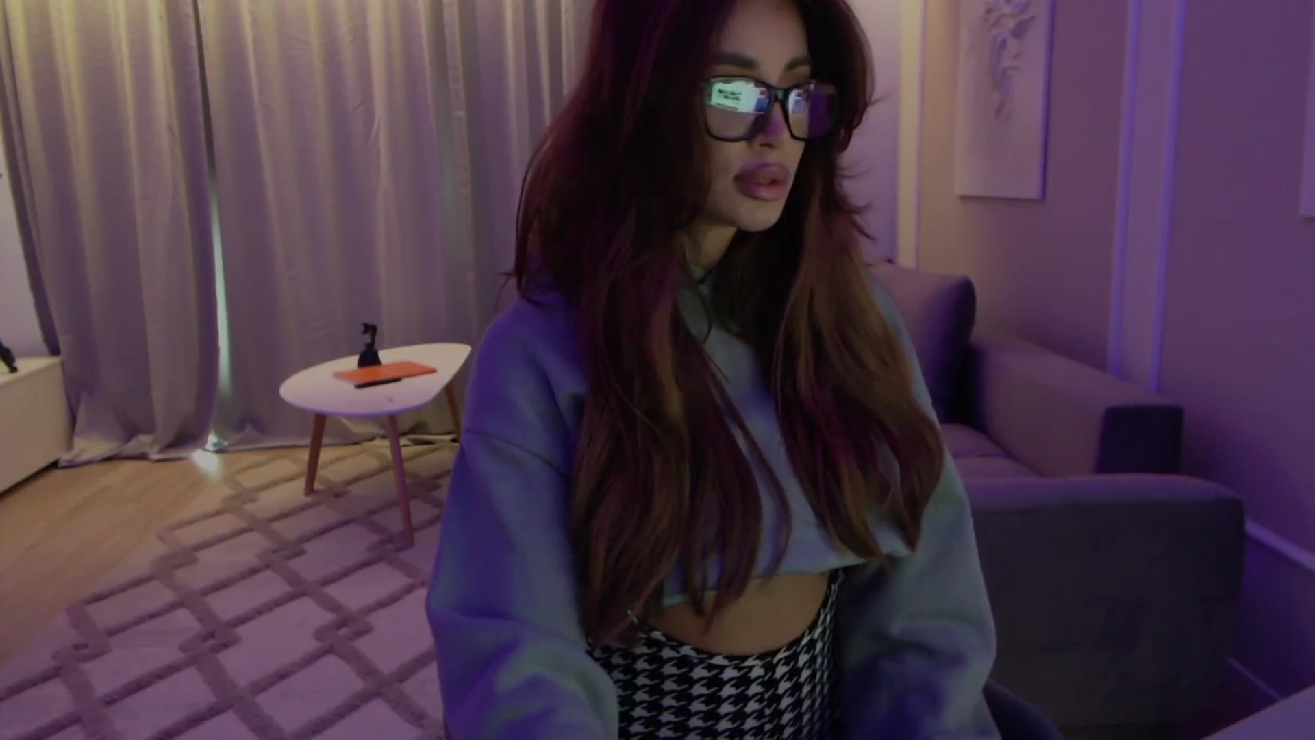 Gallery image thumbnail from BANDITAA's myfreecams stream on, 03/20/2024, 06:45 image 4 of 20