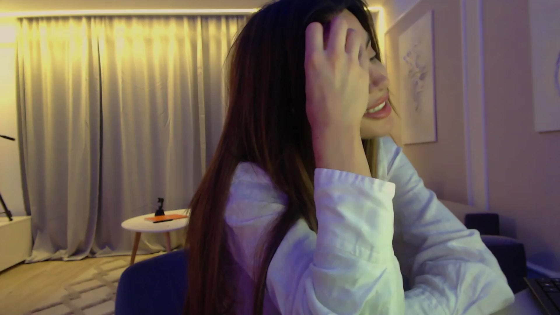 Gallery image thumbnail from BANDITAA's myfreecams stream on, 03/24/2024, 24:52 image 17 of 20