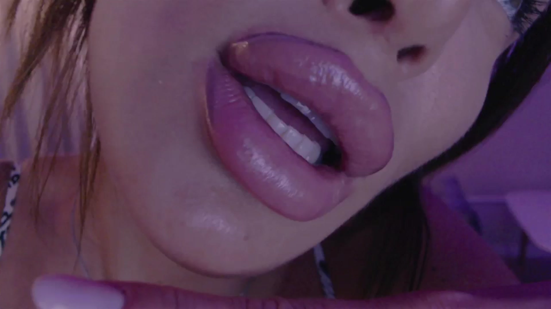Gallery image thumbnail from BANDITAA's myfreecams stream on, 04/25/2024, 22:20 image 6 of 20