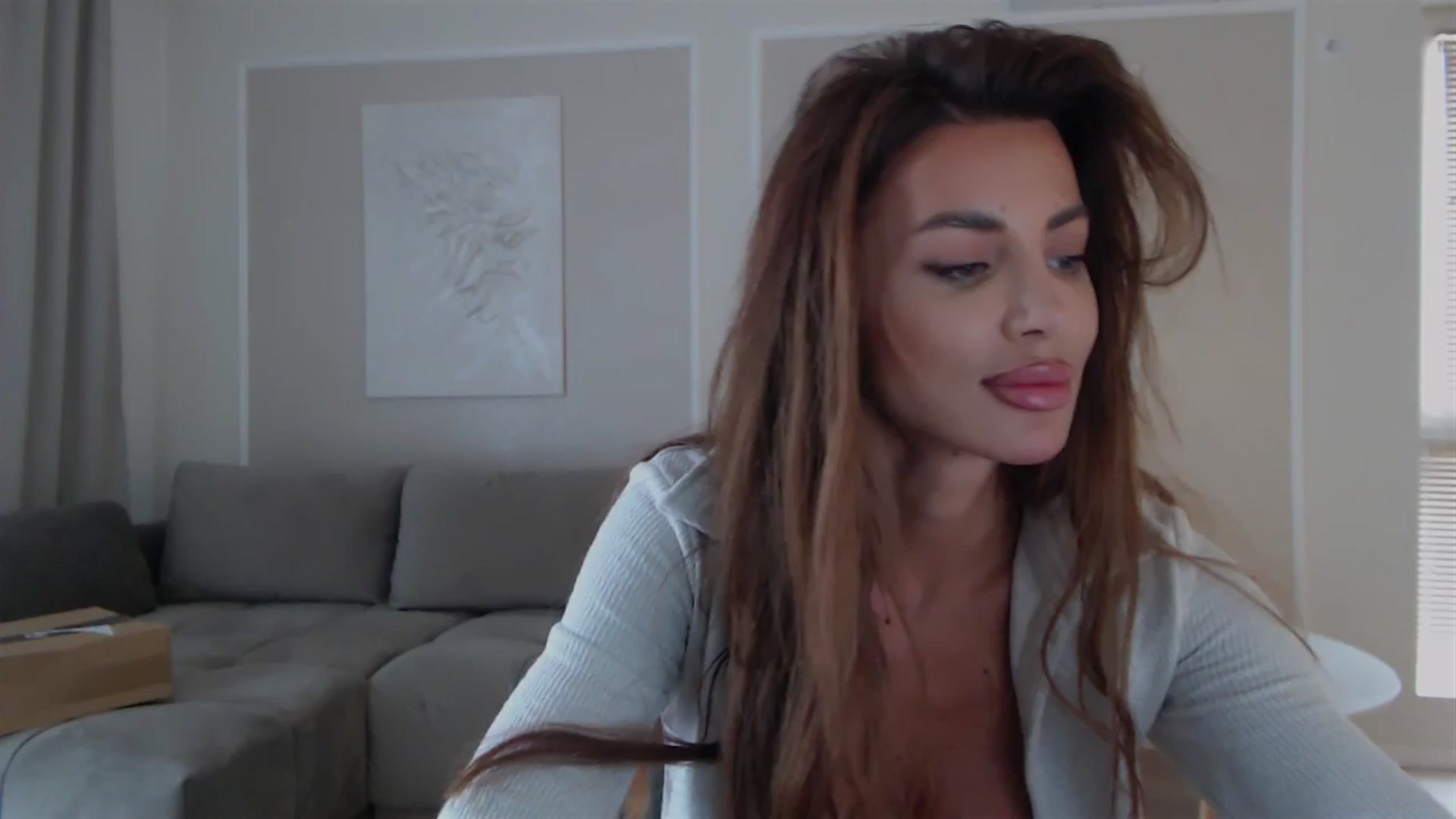 Gallery image thumbnail from BANDITAA's myfreecams stream on, 04/30/2024, 07:32 image 17 of 20