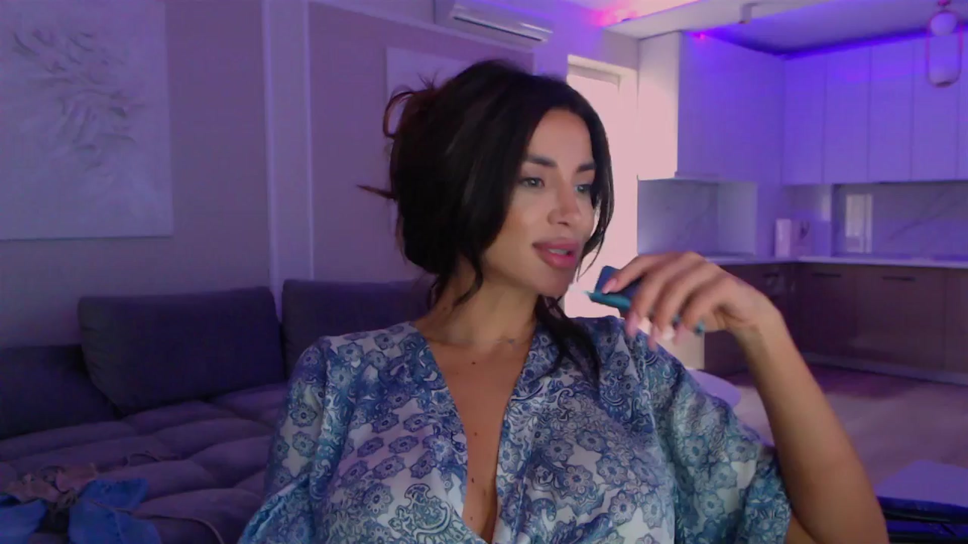 Gallery image thumbnail from BANDITAA's myfreecams stream on, 05/25/2024, 10:44 image 15 of 20