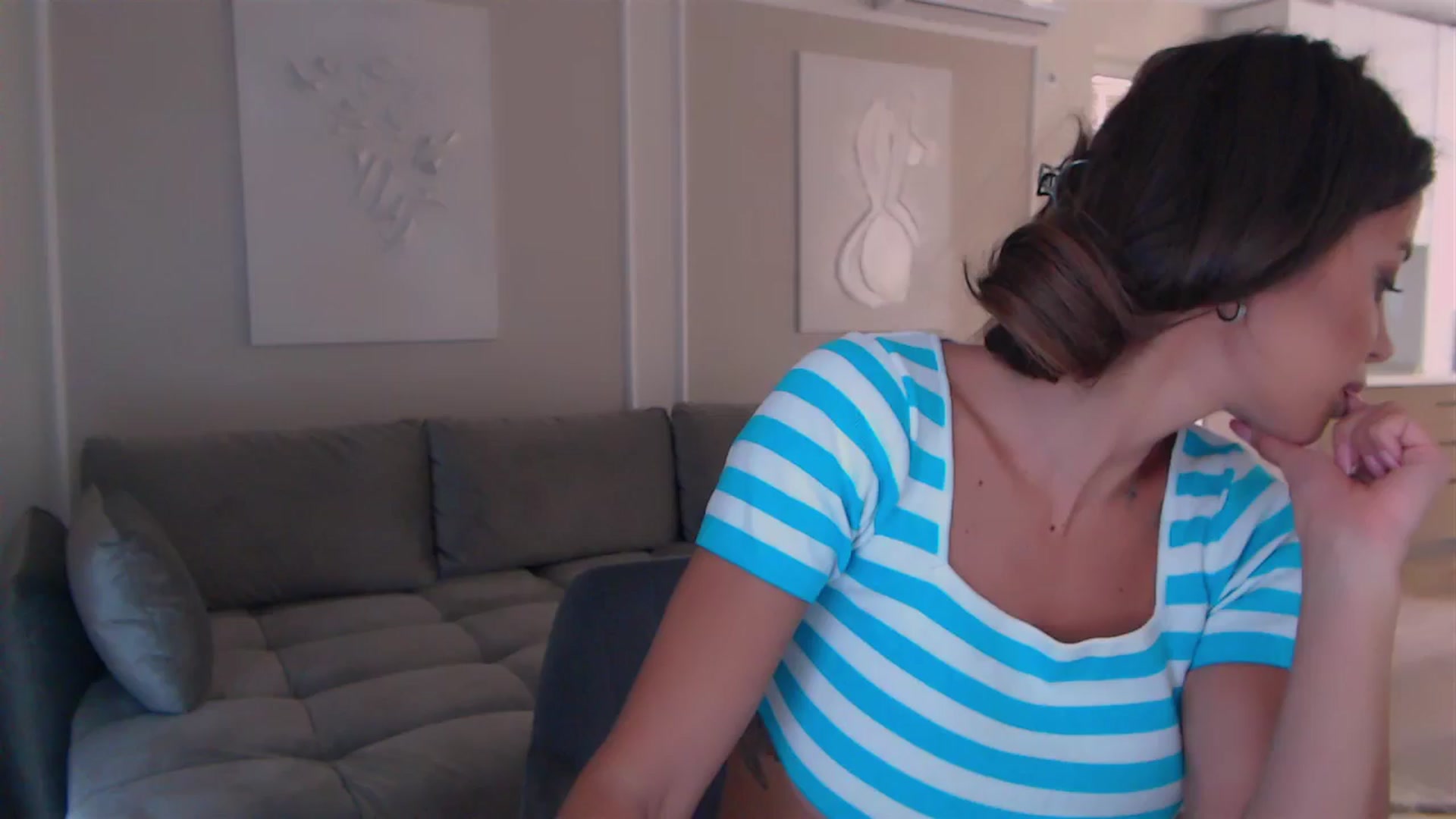 Gallery image thumbnail from BANDITAA's myfreecams stream on, 05/27/2024, 07:19 image 16 of 20
