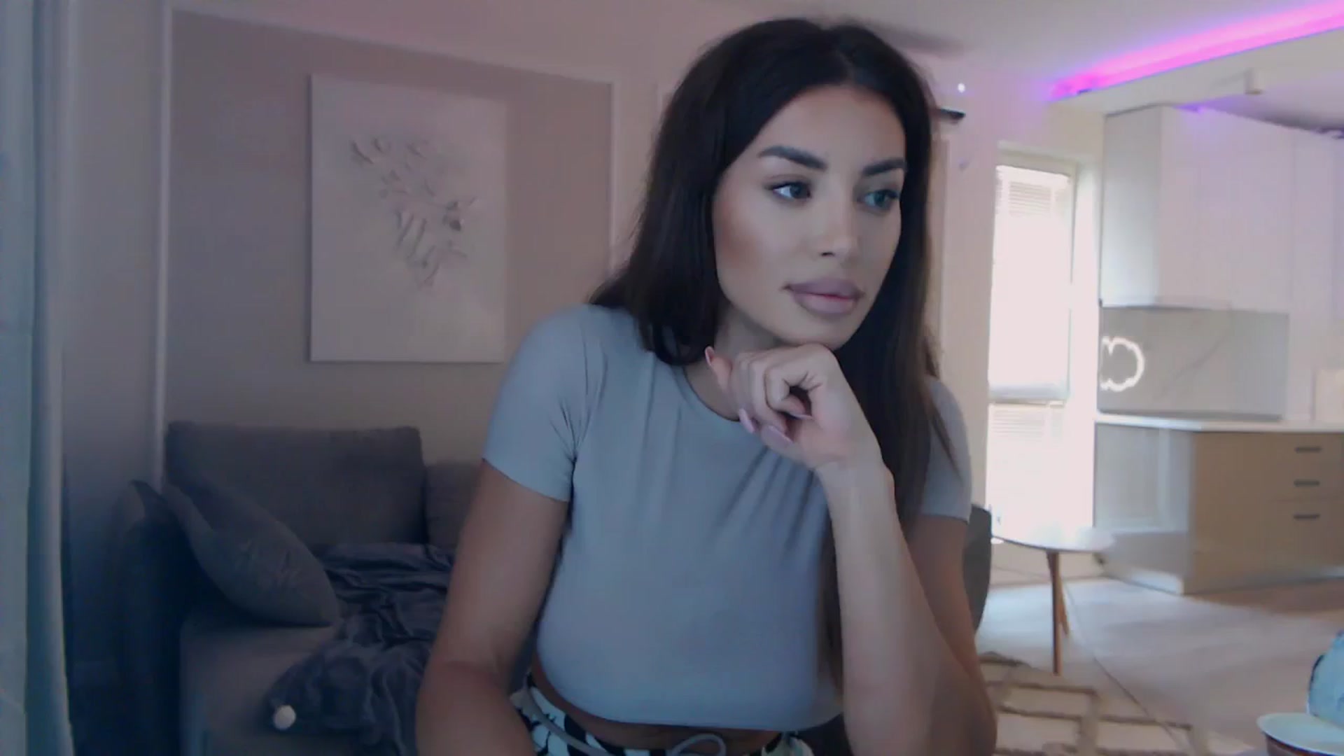 Gallery image thumbnail from BANDITAA's myfreecams stream on, 06/08/2024, 05:58 image 15 of 20