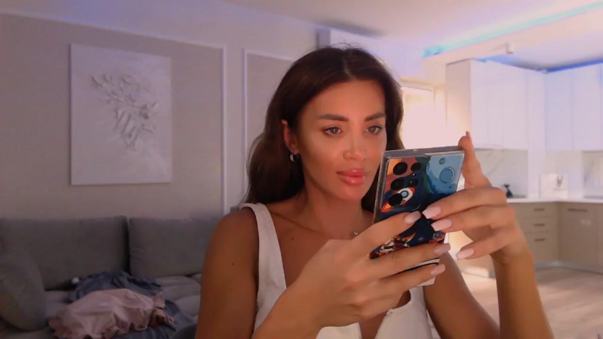 Gallery image thumbnail from BANDITAA's myfreecams stream on, 06/14/2024, 09:36 image 8 of 20
