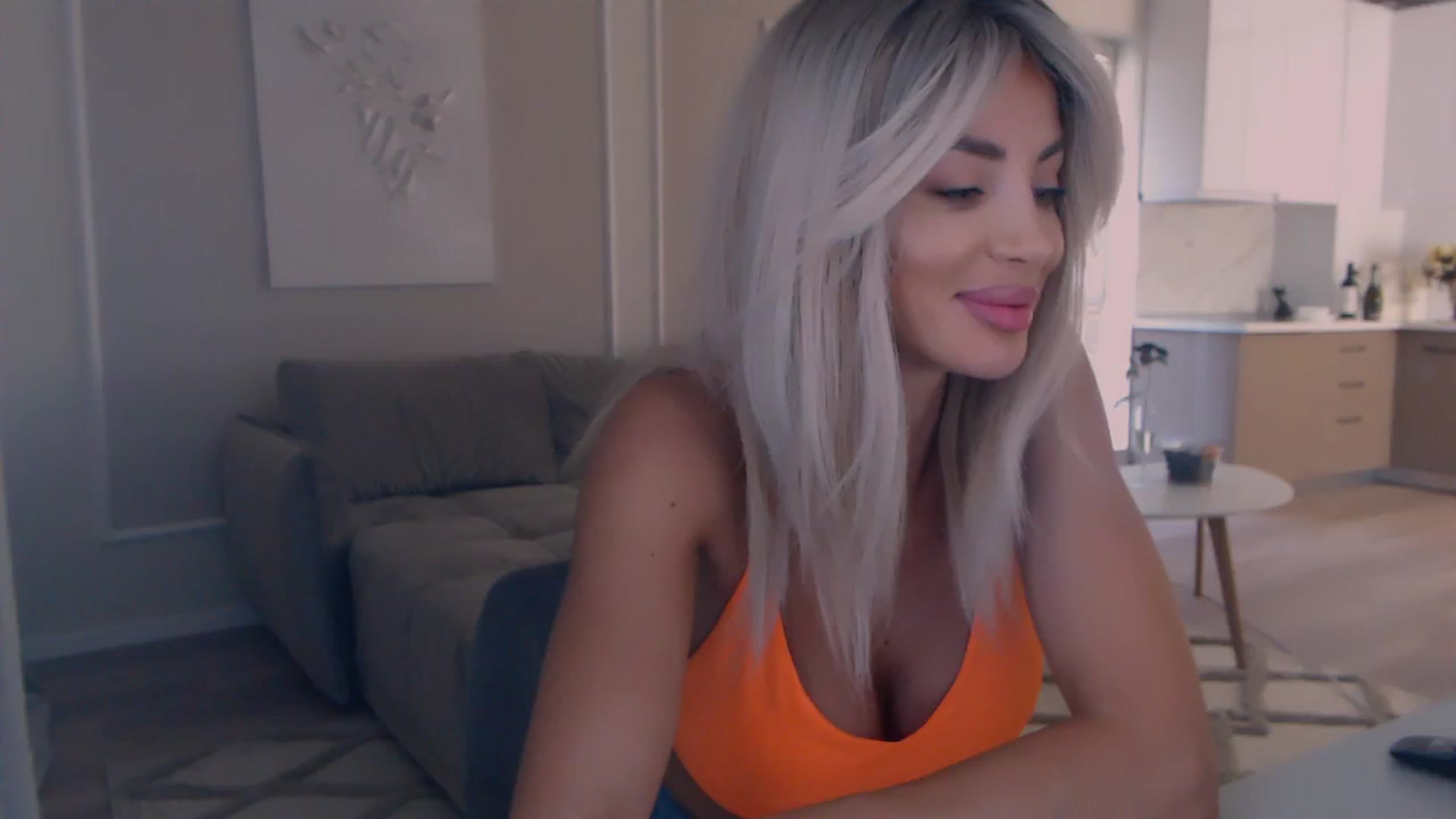Gallery image thumbnail from BANDITAA's myfreecams stream on, 06/19/2024, 06:05 image 16 of 20