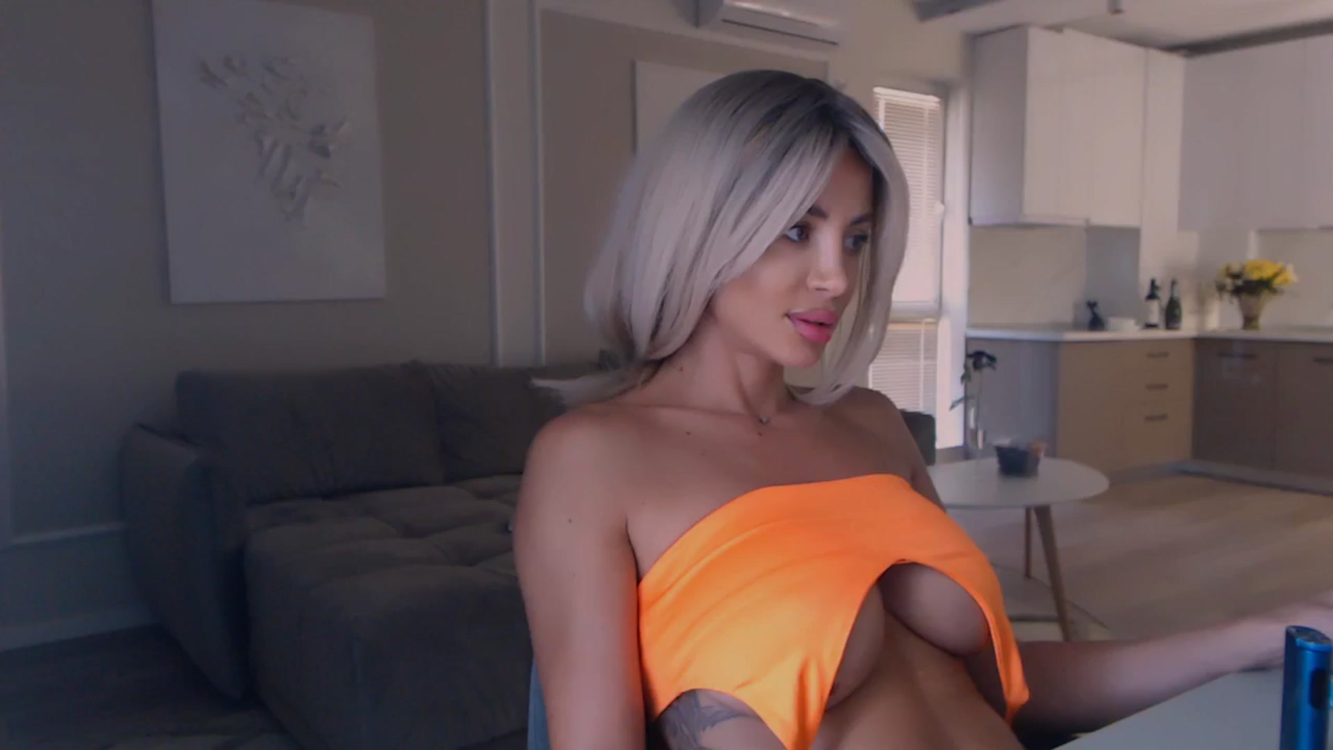 Gallery image thumbnail from BANDITAA's myfreecams stream on, 06/19/2024, 07:26 image 20 of 20