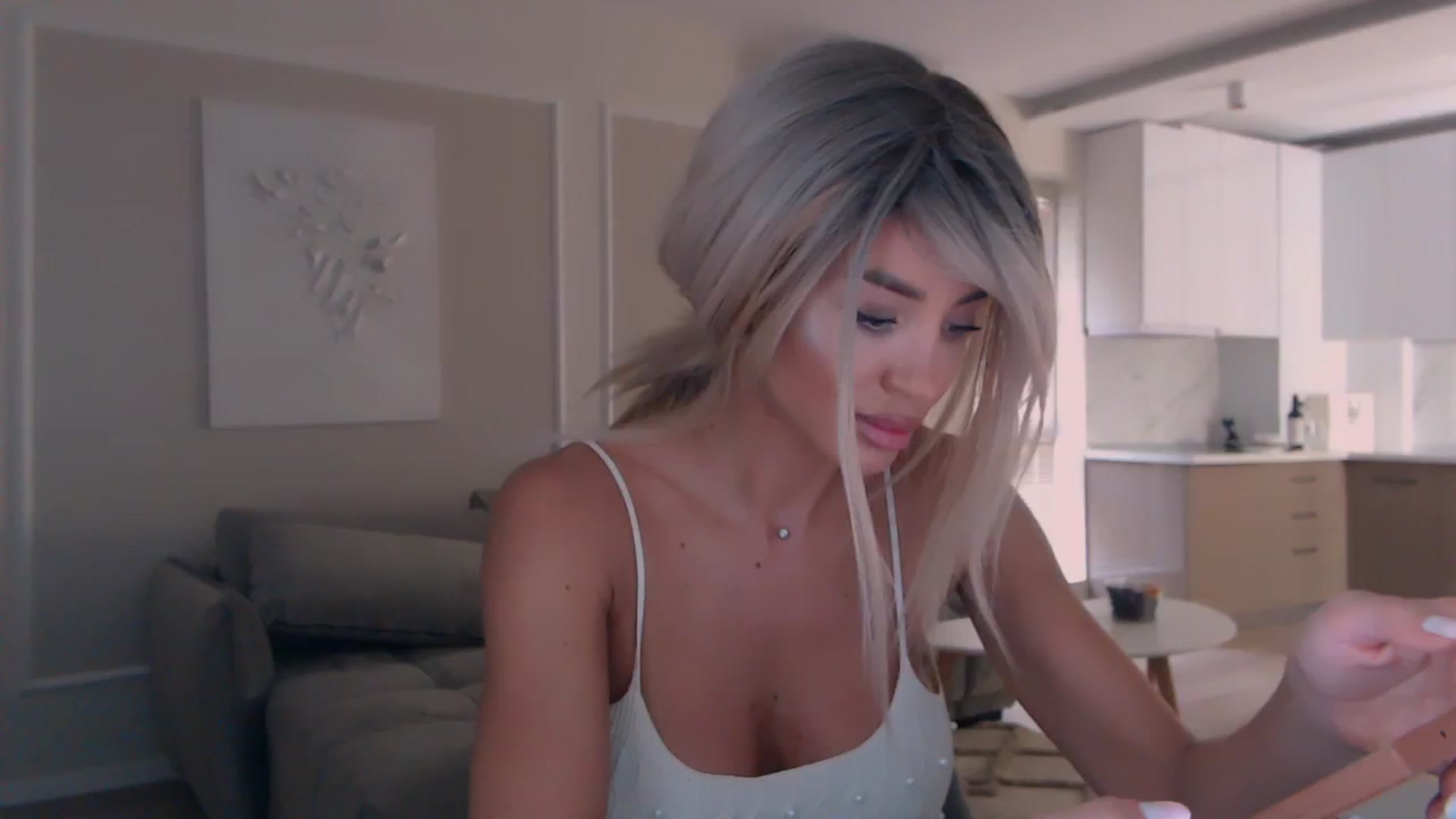 Gallery image thumbnail from BANDITAA's myfreecams stream on, 06/21/2024, 06:59 image 4 of 20