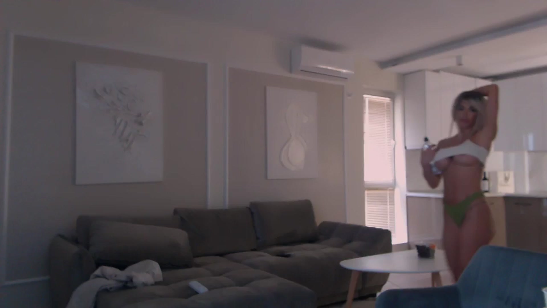 Gallery image thumbnail from BANDITAA's myfreecams stream on, 06/21/2024, 06:59 image 10 of 20