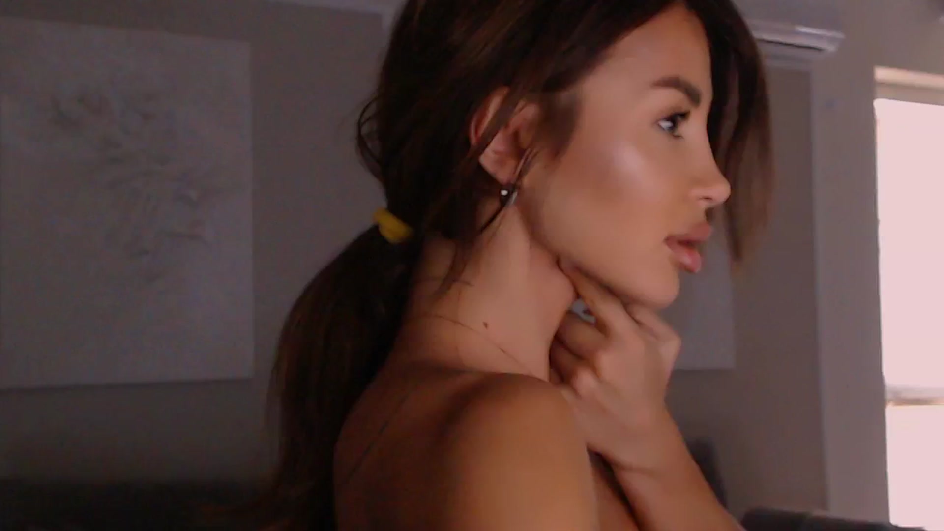 Gallery image thumbnail from BANDITAA's myfreecams stream on, 06/29/2024, 08:10 image 11 of 20