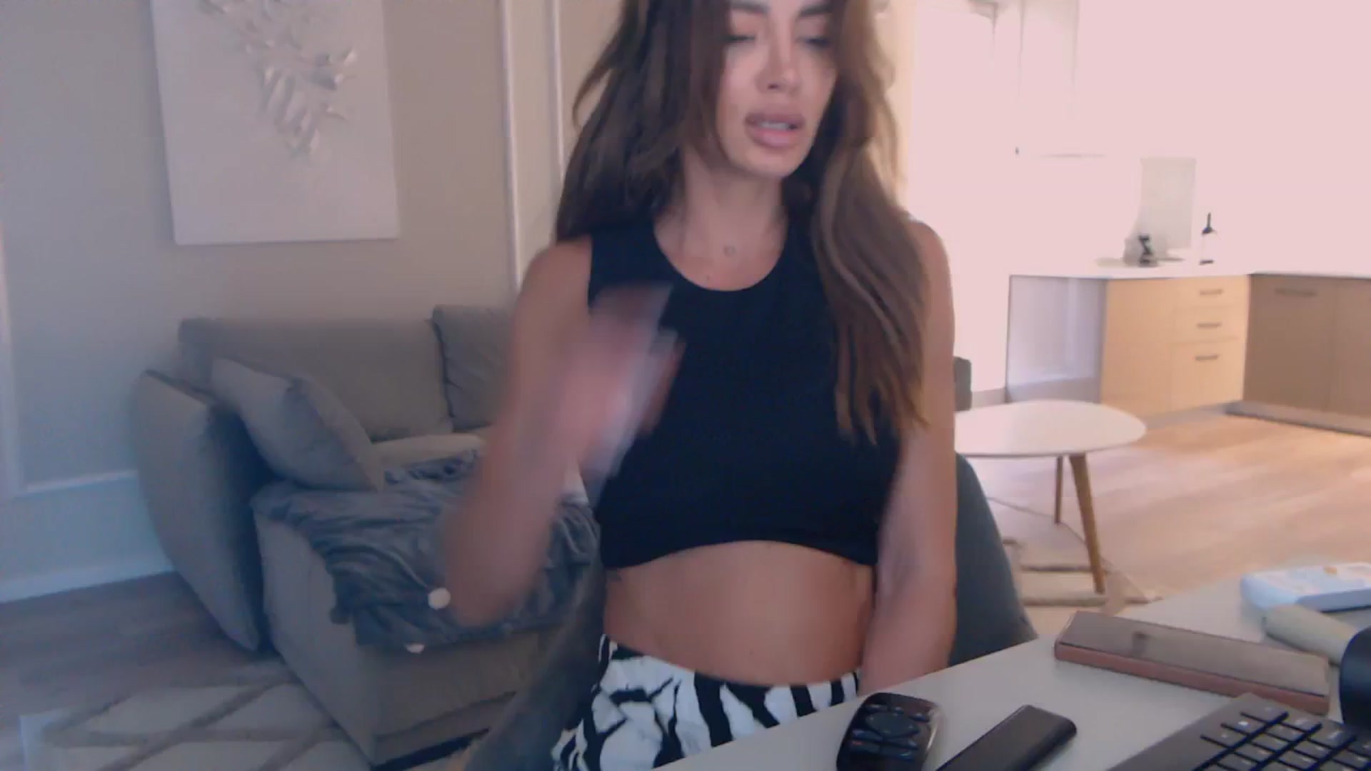 Gallery image thumbnail from BANDITAA's myfreecams stream on, 07/01/2024, 09:49 image 4 of 20
