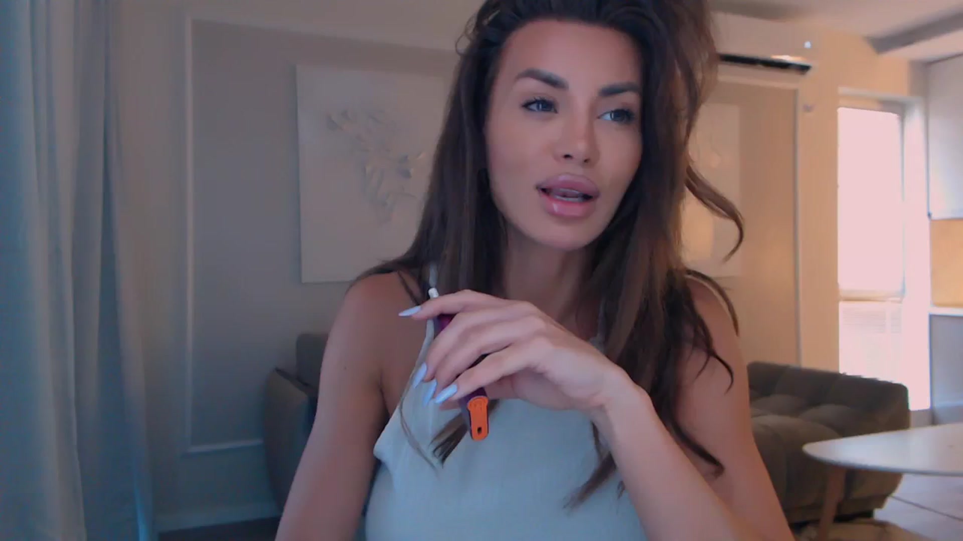 Gallery image thumbnail from BANDITAA's myfreecams stream on, 07/13/2024, 07:03 image 10 of 20