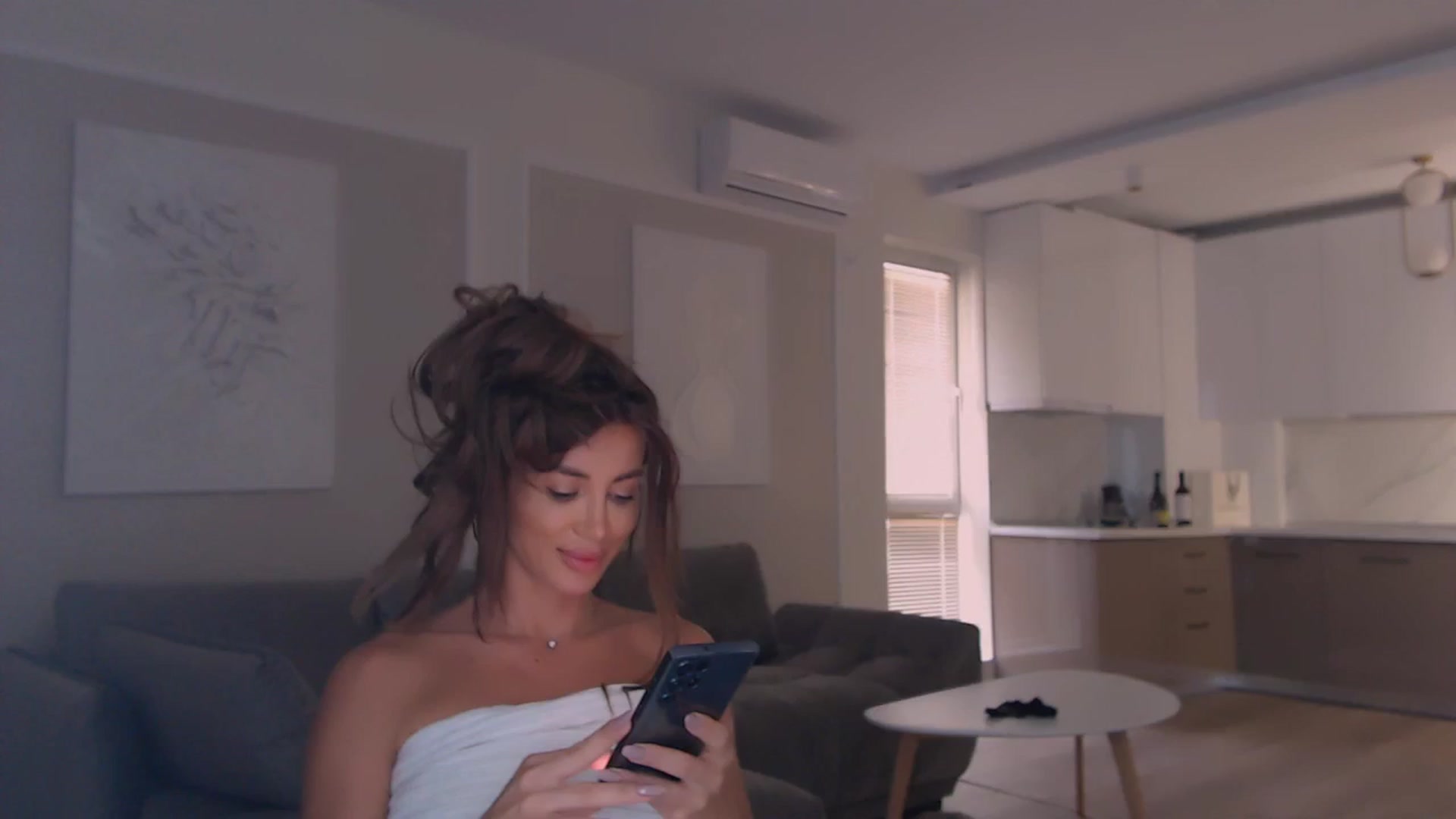 Gallery image thumbnail from BANDITAA's myfreecams stream on, 07/20/2024, 08:41 image 10 of 20