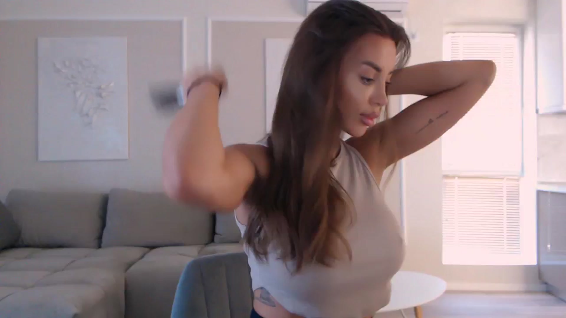 Gallery image thumbnail from BANDITAA's myfreecams stream on, 08/08/2024, 06:02 image 19 of 20