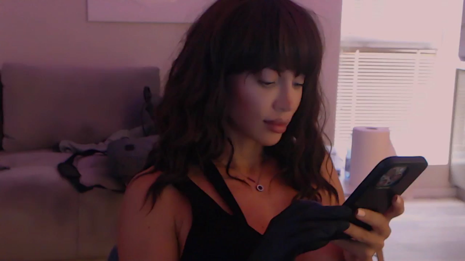 Gallery image thumbnail from BANDITAA's myfreecams stream on, 09/26/2024, 11:04 image 18 of 20