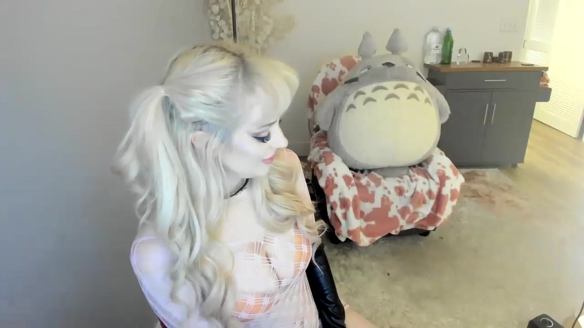 Gallery image thumbnail from BBC_CuckDomme's myfreecams stream on, 06/08/2023, 23:19 image 2 of 20