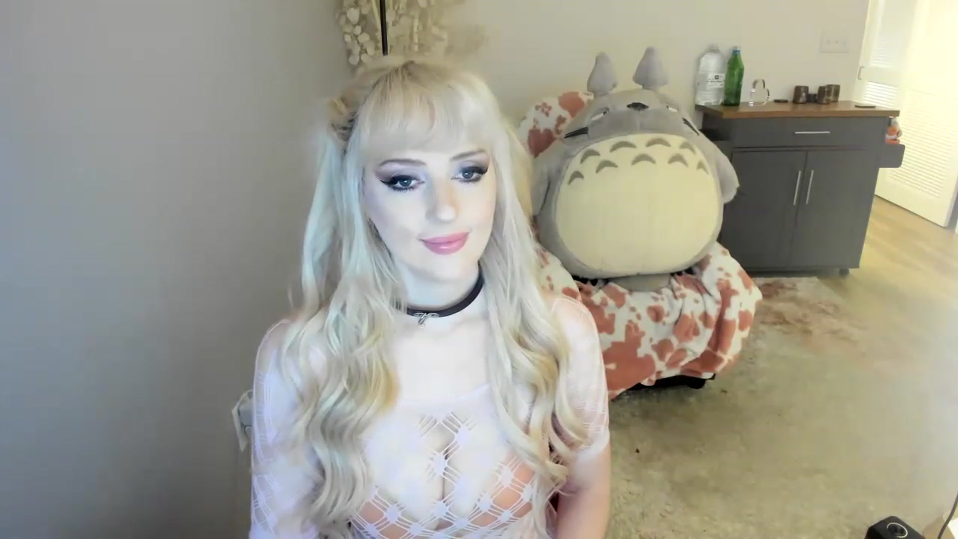 Gallery image thumbnail from BBC_CuckDomme's myfreecams stream on, 06/09/2023, 02:40 image 20 of 20