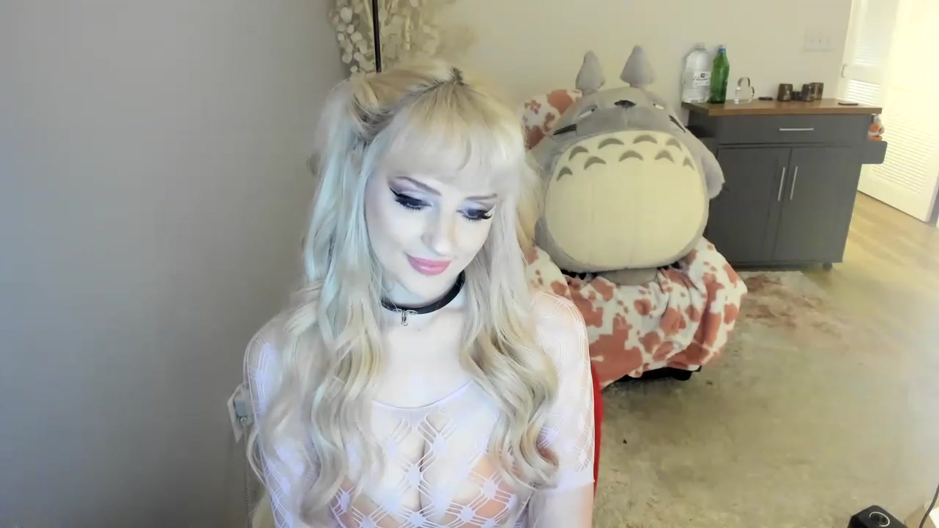 Gallery image thumbnail from BBC_CuckDomme's myfreecams stream on, 06/09/2023, 02:40 image 13 of 20