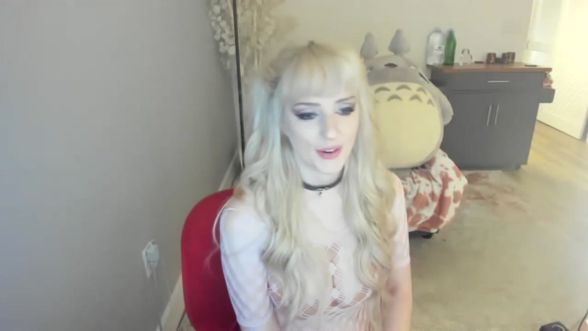 Gallery image thumbnail from BBC_CuckDomme's myfreecams stream on, 06/09/2023, 06:41 image 16 of 20