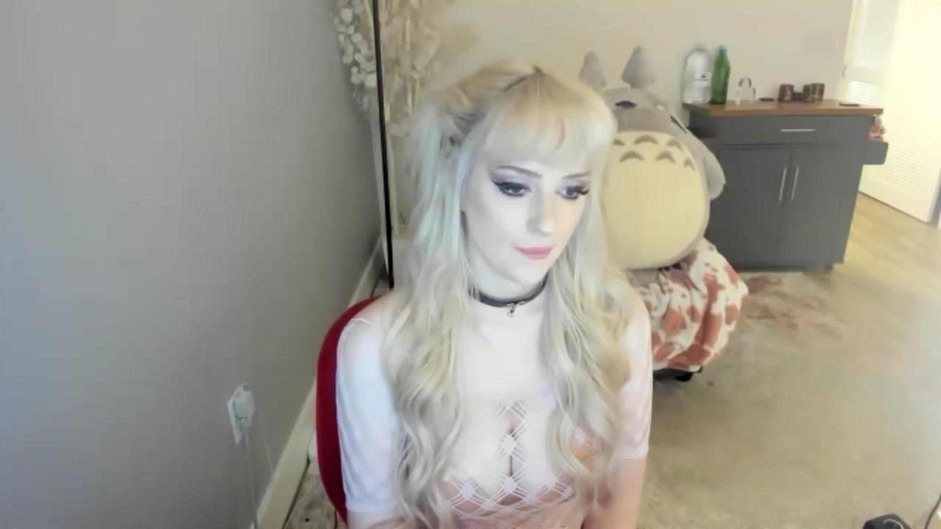 Gallery image thumbnail from BBC_CuckDomme's myfreecams stream on, 06/09/2023, 06:41 image 14 of 20
