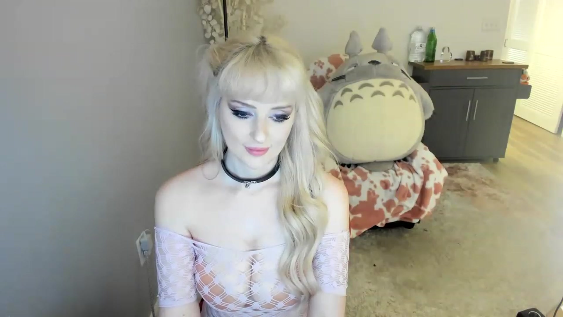 Gallery image thumbnail from BBC_CuckDomme's myfreecams stream on, 06/09/2023, 11:29 image 9 of 20