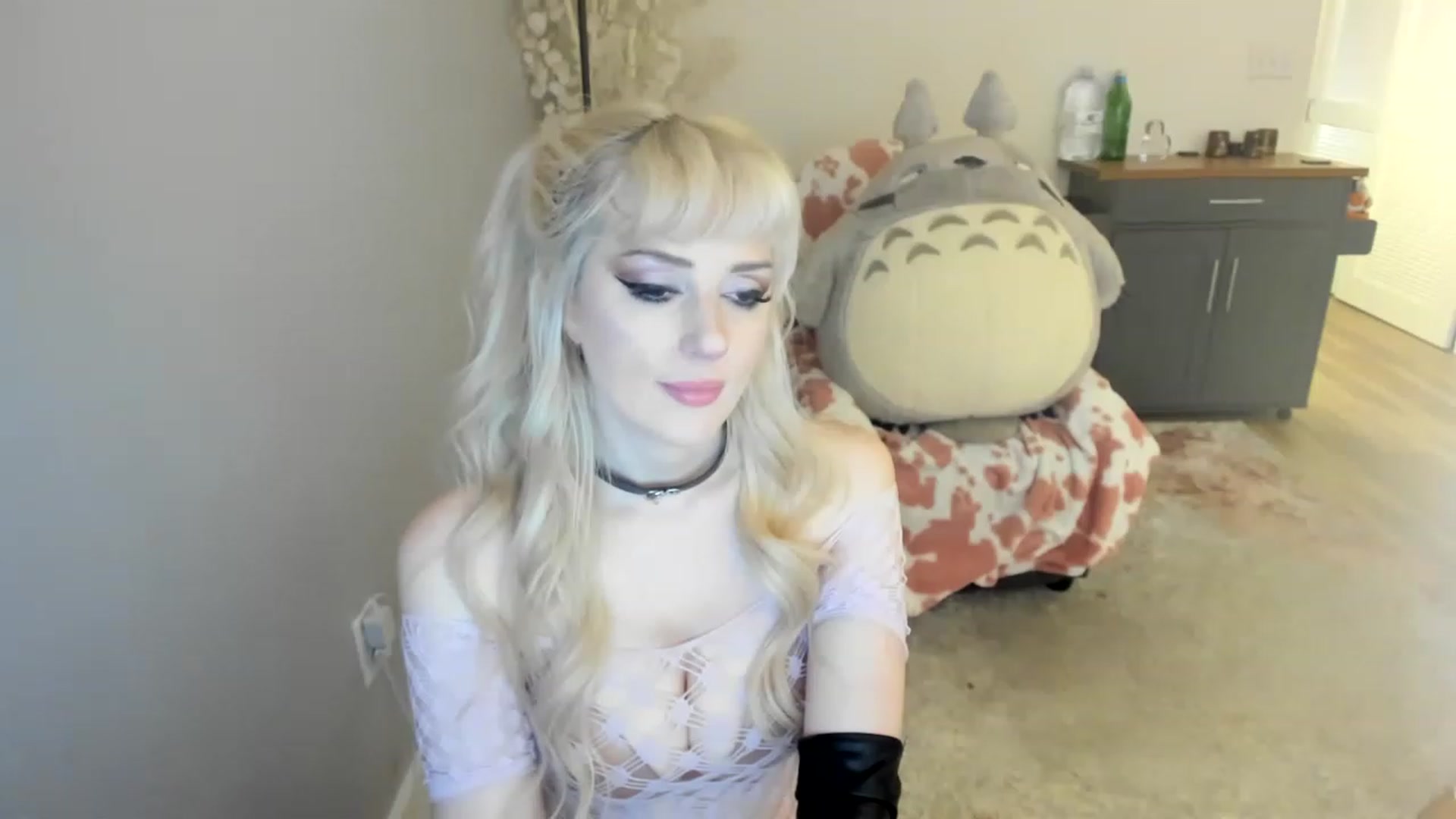 Gallery image thumbnail from BBC_CuckDomme's myfreecams stream on, 06/11/2023, 03:30 image 18 of 20