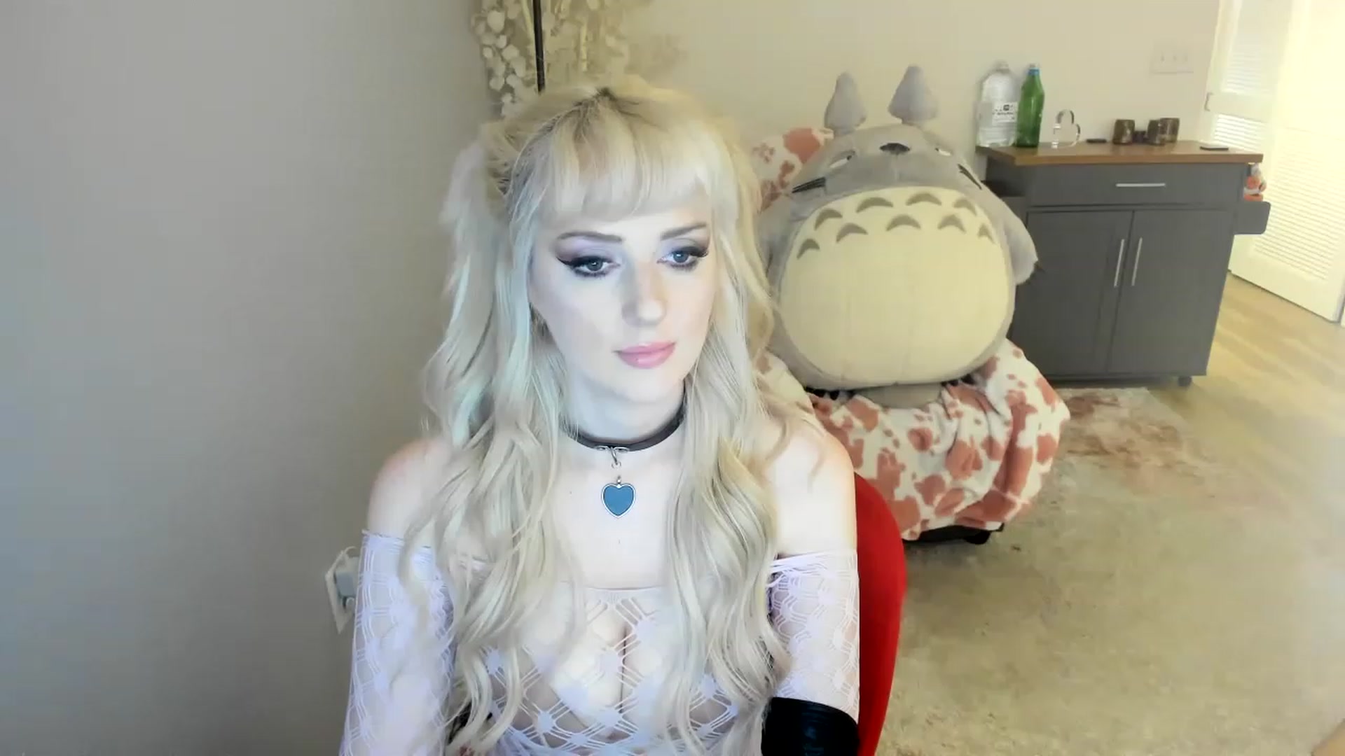 Gallery image thumbnail from BBC_CuckDomme's myfreecams stream on, 06/11/2023, 07:04 image 15 of 20