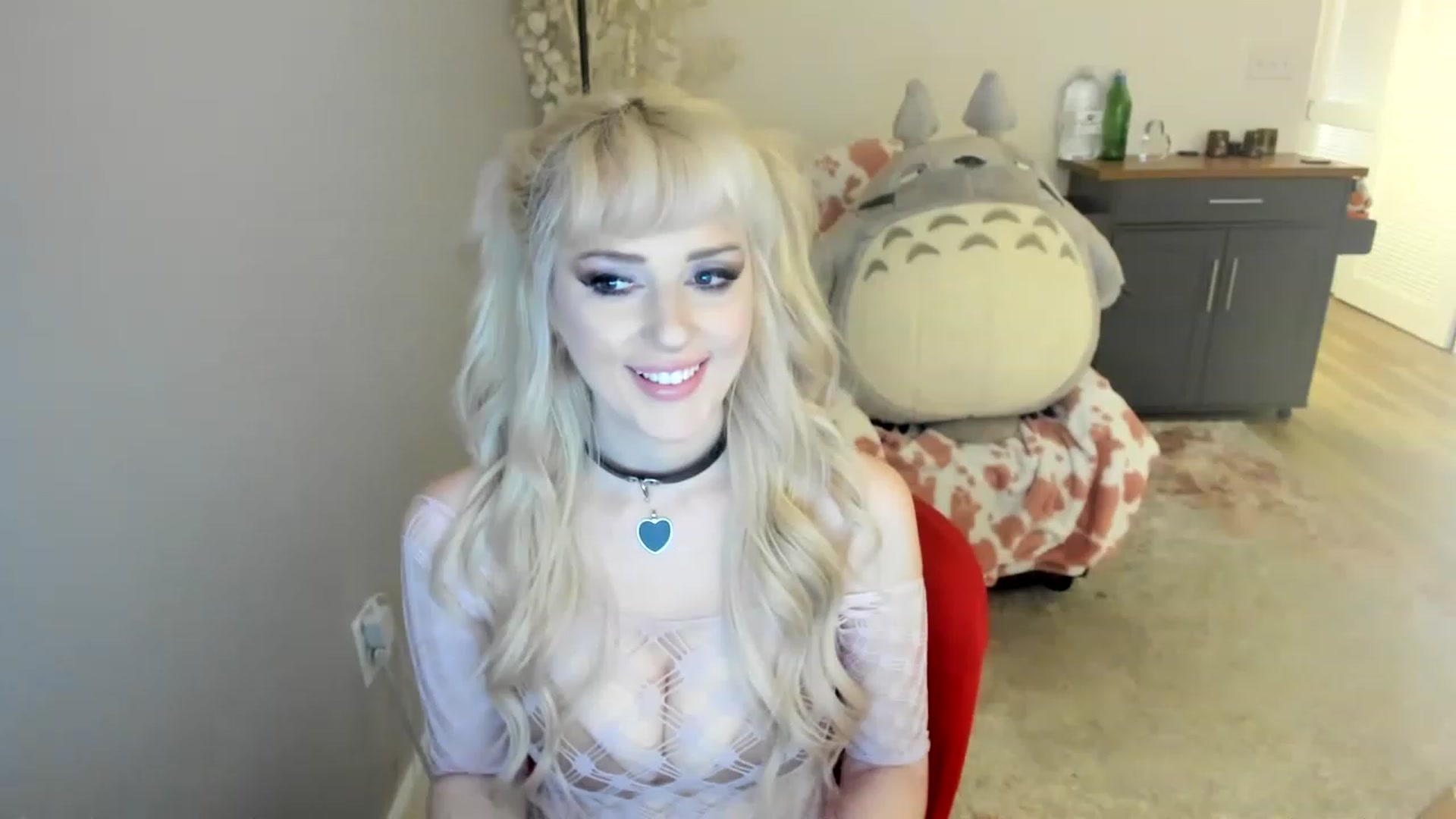 Gallery image thumbnail from BBC_CuckDomme's myfreecams stream on, 06/11/2023, 07:04 image 14 of 20