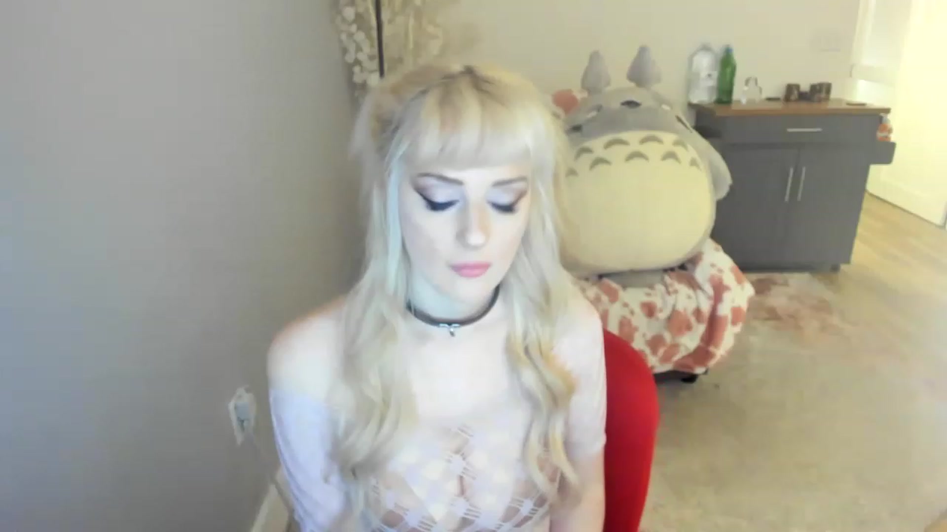 Gallery image thumbnail from BBC_CuckDomme's myfreecams stream on, 06/11/2023, 08:39 image 14 of 20