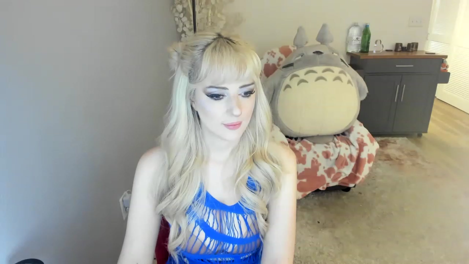 Gallery image thumbnail from BBC_CuckDomme's myfreecams stream on, 06/14/2023, 06:45 image 5 of 20