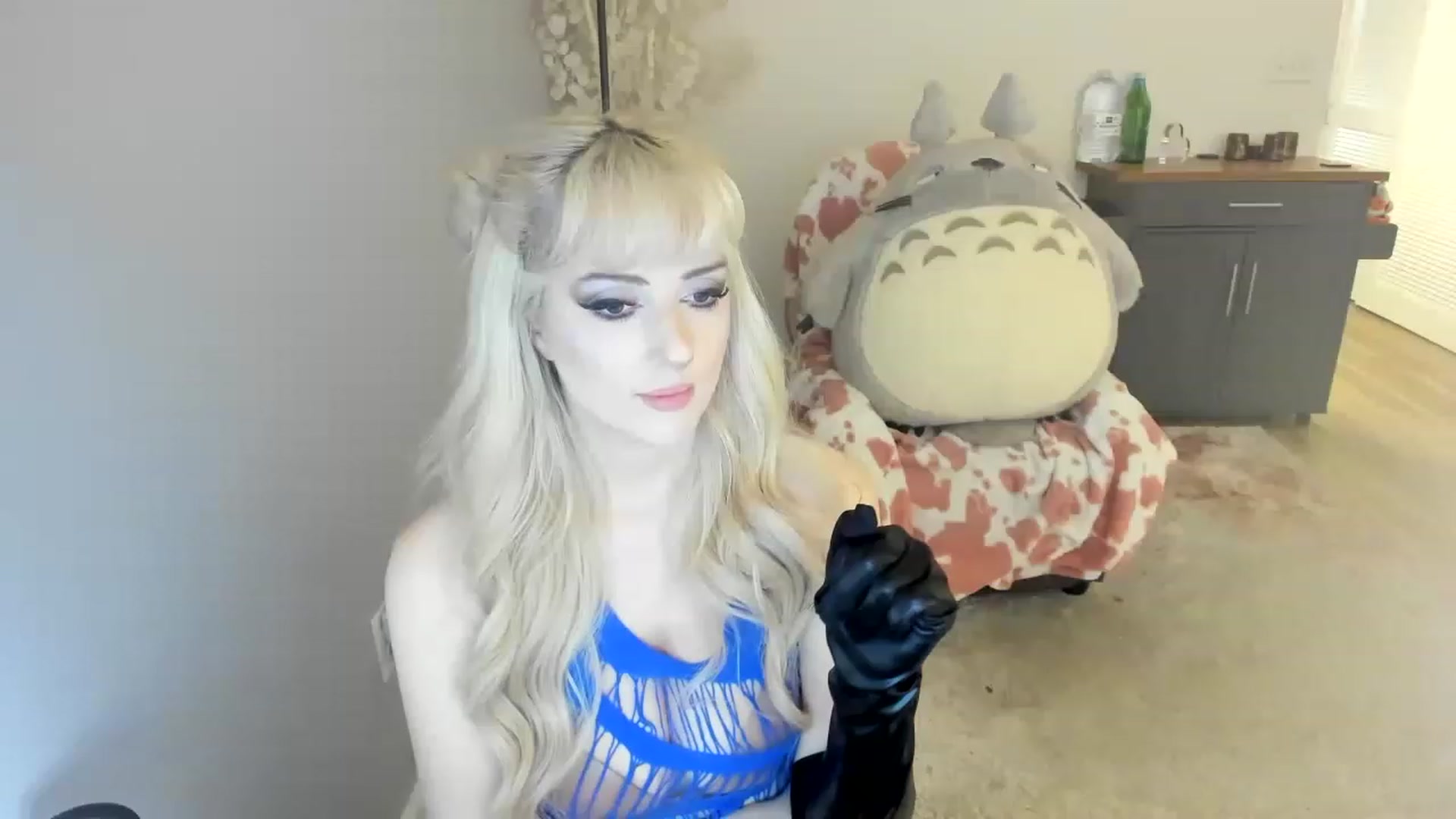 Gallery image thumbnail from BBC_CuckDomme's myfreecams stream on, 06/14/2023, 06:45 image 11 of 20