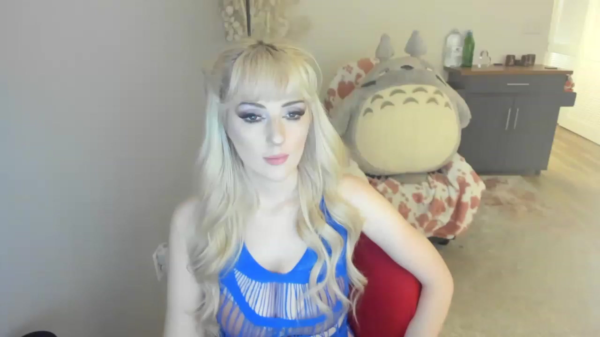 Gallery image thumbnail from BBC_CuckDomme's myfreecams stream on, 06/14/2023, 08:35 image 18 of 20