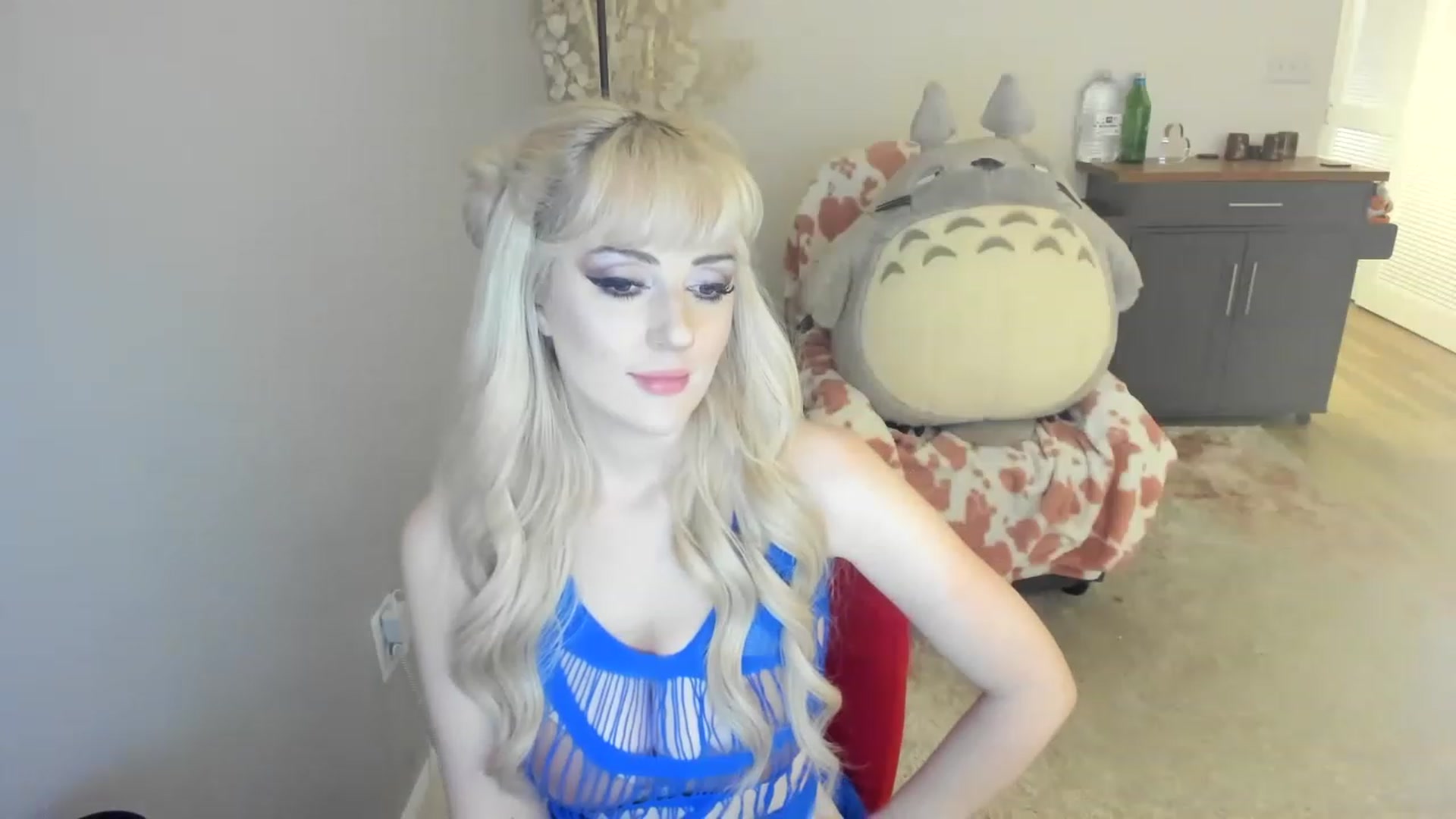Gallery image thumbnail from BBC_CuckDomme's myfreecams stream on, 06/14/2023, 10:42 image 15 of 20