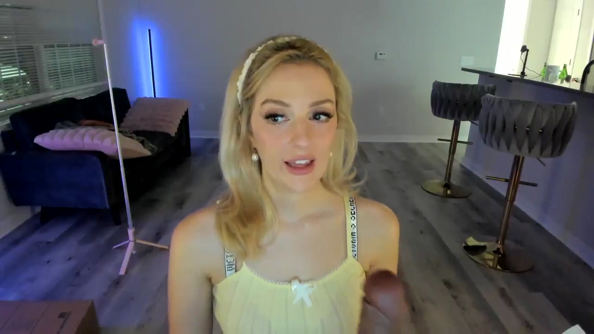 Gallery image thumbnail from BBC_Cuck_JOI's myfreecams stream on, 10/28/2024, 03:52 image 11 of 20