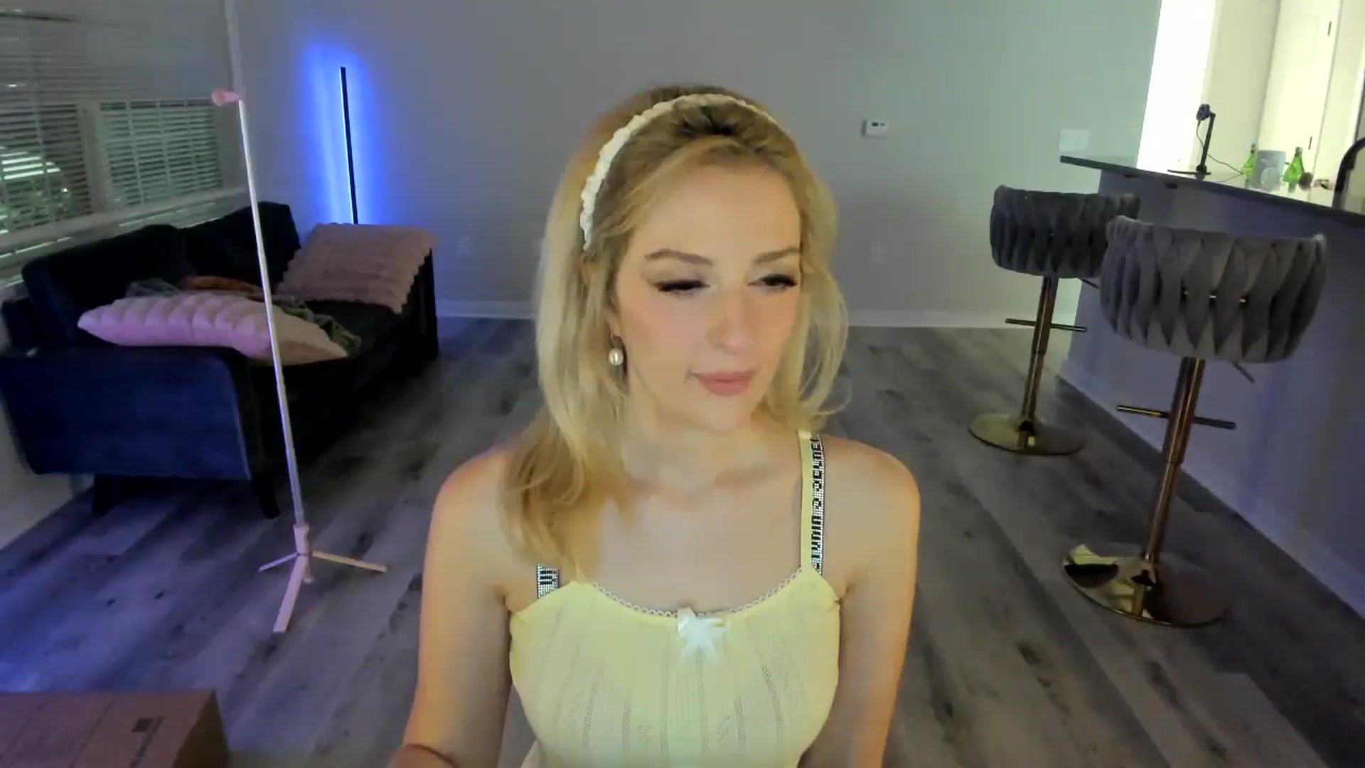 Gallery image thumbnail from BBC_Cuck_JOI's myfreecams stream on, 10/28/2024, 03:52 image 17 of 20