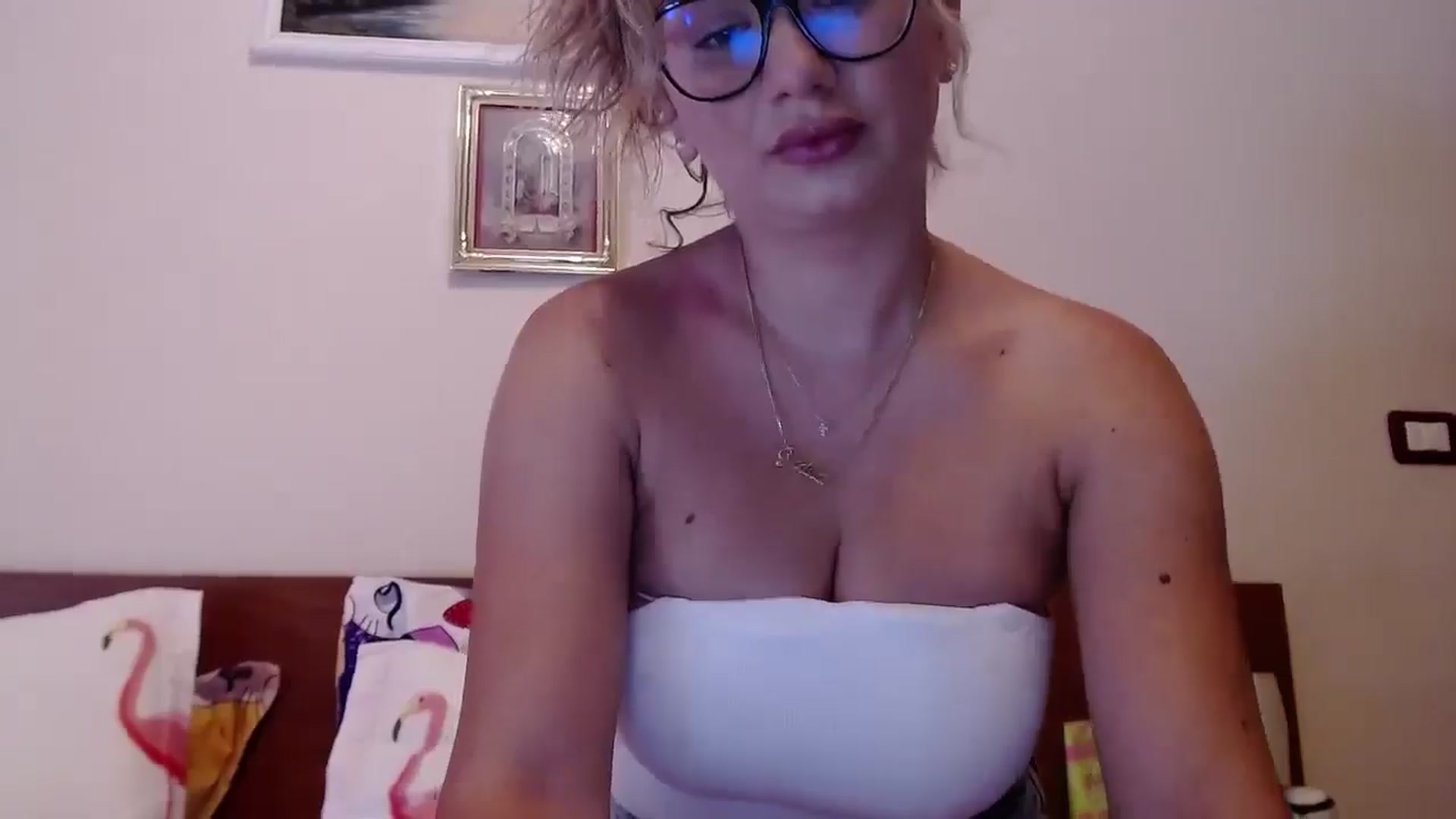 Gallery image thumbnail from BBYKK's myfreecams stream on, 09/03/2024, 13:19 image 20 of 20
