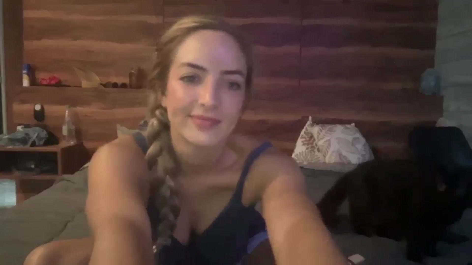 Gallery image thumbnail from BBarbieGirl's myfreecams stream on, 08/26/2025, 22:41 image 8 of 20