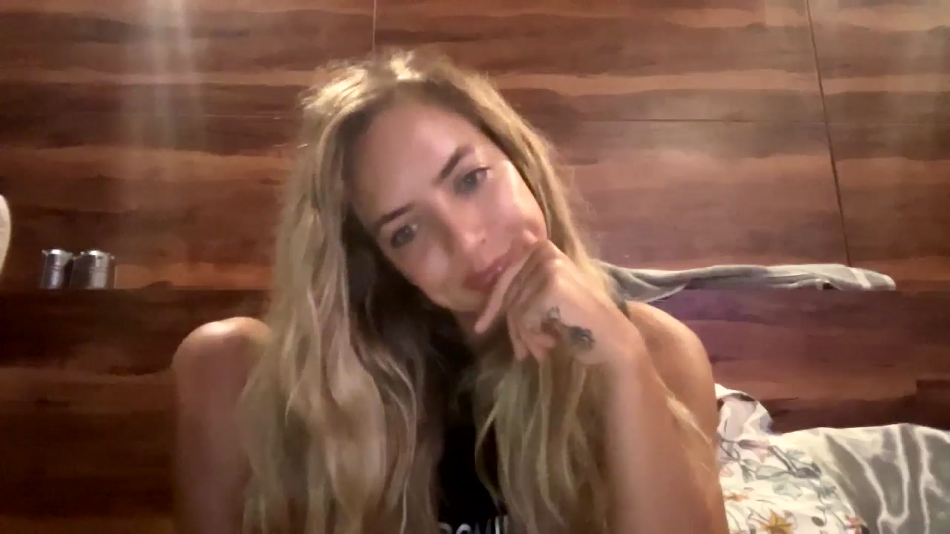 Gallery image thumbnail from BBarbieGirl's myfreecams stream on, 09/16/2025, 03:21 image 16 of 20